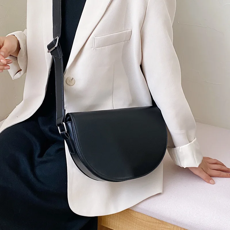

Retro Solid Color Saddle Bag High Quality Leather Shoulder Bags for Women New Simple Ladies Crossbody Bag Designer Handbags