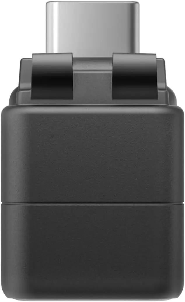 Insta360 X5/X4/X3/ACE PRO 마이크 어댑터 3.5mm 오디오 포트 및 USB-C 포트를 사용하여 마이크를 연결하고 카메라를 충전합니다.