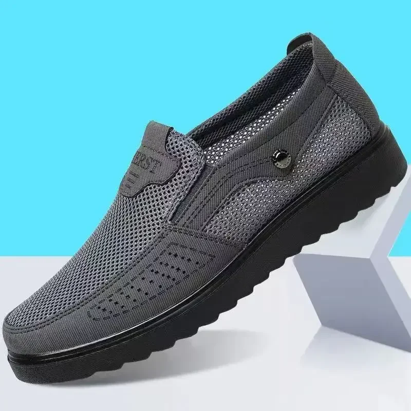 Summer men's mesh shoes thin breathable soft sole middle-aged and elderly father shoes mesh surface large size casual men's 2