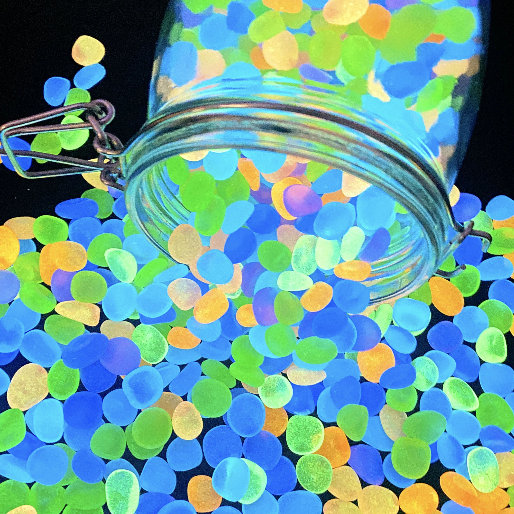 Artificial Luminous Stones 100Pcs Artificial Noctilucent Stone with Colorful Luminescence Aquarium Fish Tank Landscaping Vase Sidewalk Decoration 13x17cm