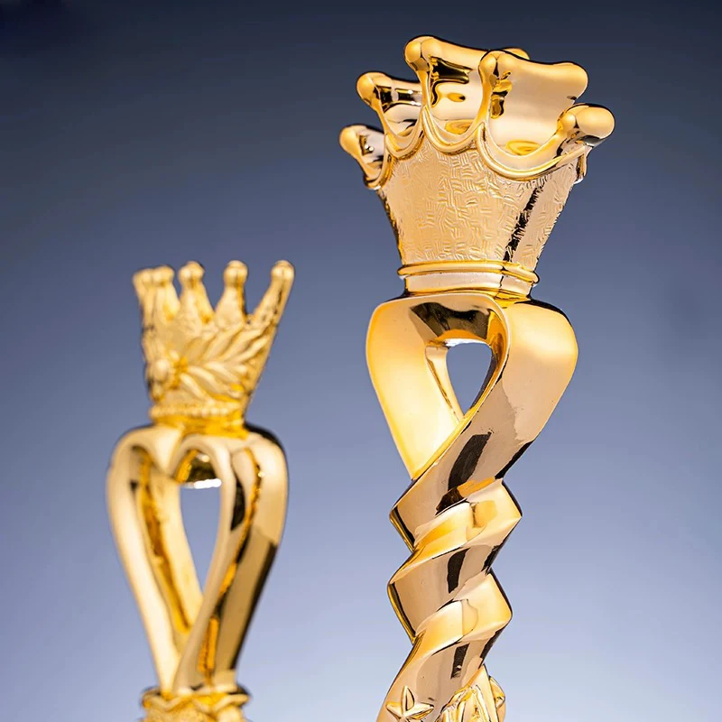 Customized Crown Trophy Golden Cups Trophy, Award Champions Sports Winner Educational Props Trofeo Reward Competition Prizes Toy