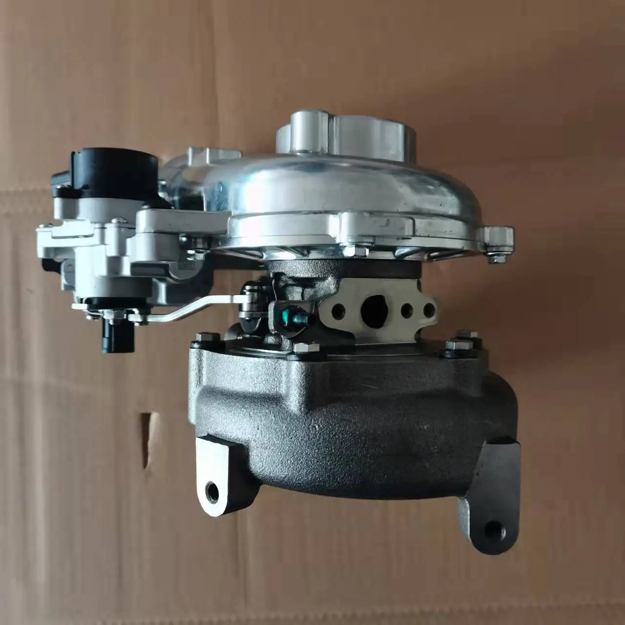 Ct16V 17201-30101 17201-Ol040 17201-30110 Turbocharger 1Kd-Ftv Turbocharger & Parts