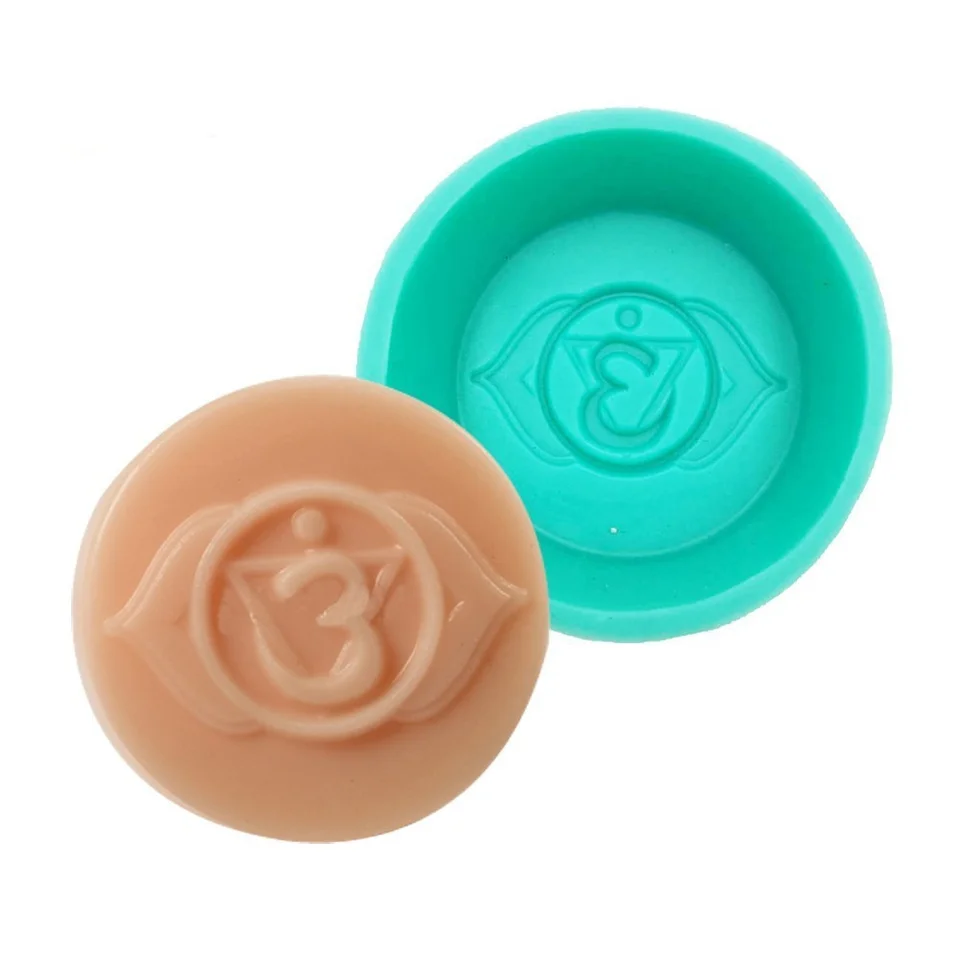 Moule Silicone Symbole Yoga Aum - Pour Savon, Résine, Chocolat, Réutilisable, Qualité Alimentaire (-20°C à 220°C)