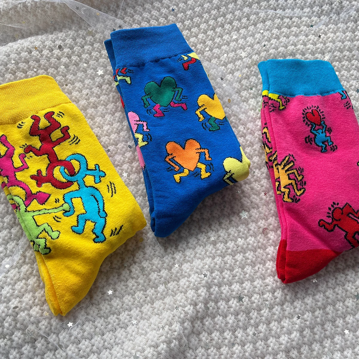 Description Picture 6 of item1 Pair Colorful Mushroom Heart Print Fahion Funny Novelty Street Style Mid Tube Unisex Socks Suit In All Seasins