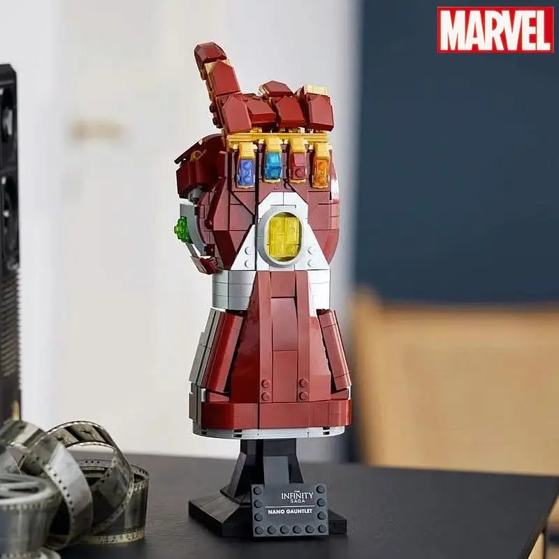 675 + Pz + Marvel Blocks Mattoni Nano Gauntlet Thanos Infinity Gauntlet Guanti Da Costruzione Plastica Ferro Uomo Modello Fai Da Te Puzzle Giocattolo 