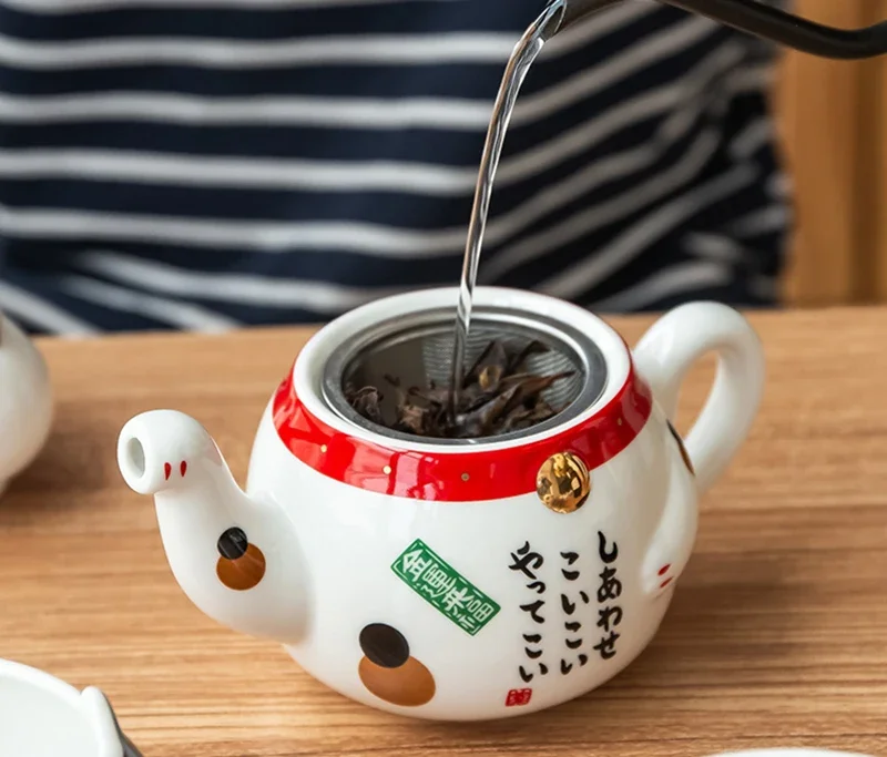 Creative Cute Lucky Cat Porcelain Tea Set Cartoon Ceramic Tea Cup Pot with Strainer Lovely Plutus Cat Teapot Mug Teaware