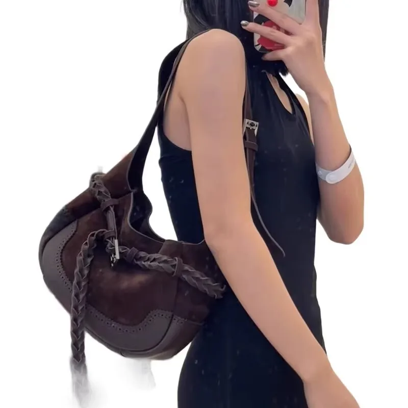 Retro design frosted women bag versatile pleated drawstring small square bag 2025 new high-quality handbag shoulder bag