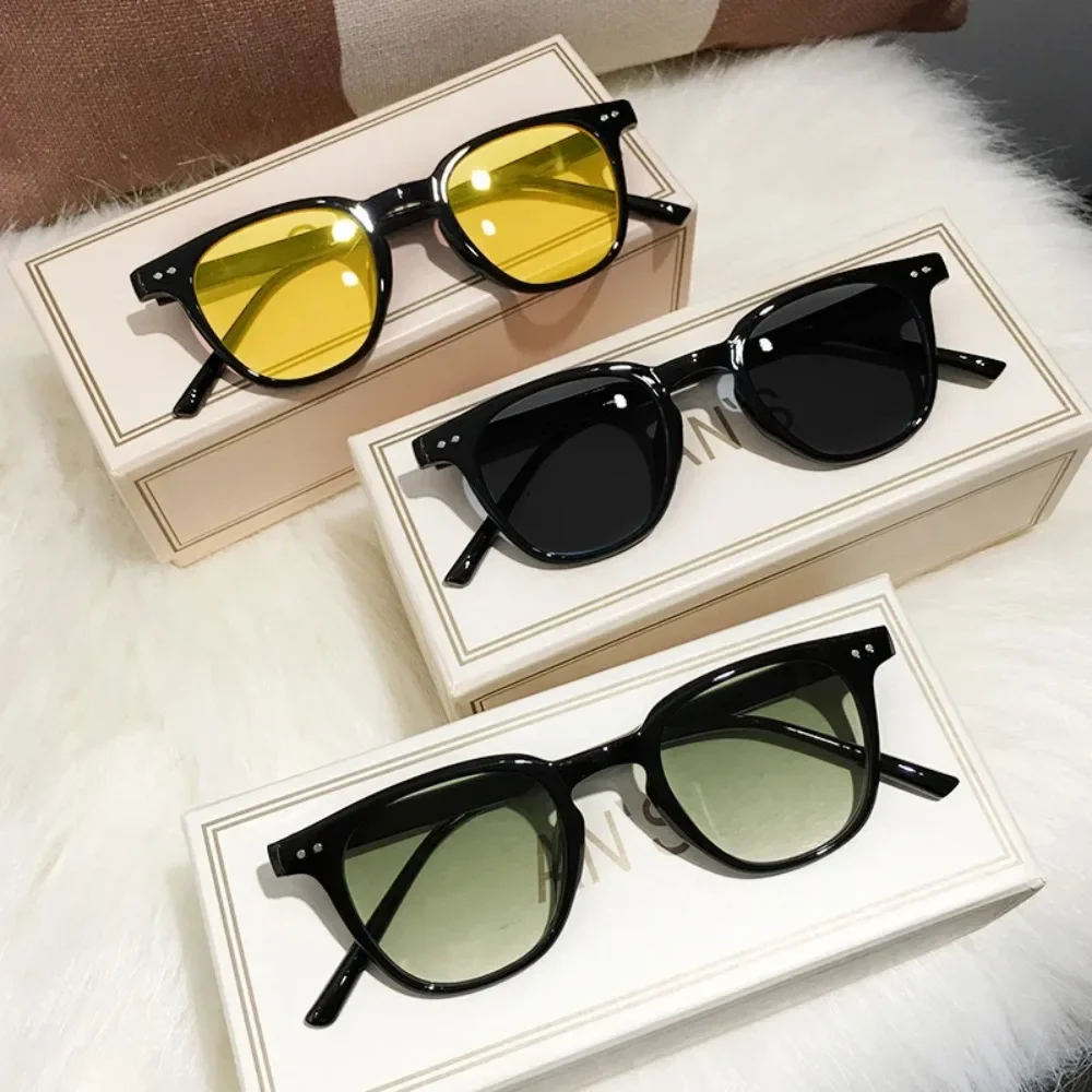 New Vintage Square Sunglasses Women Men Luxury Brand Small Round Sun Glasses Female Small Eyewear Oculos De Sol for Male Female