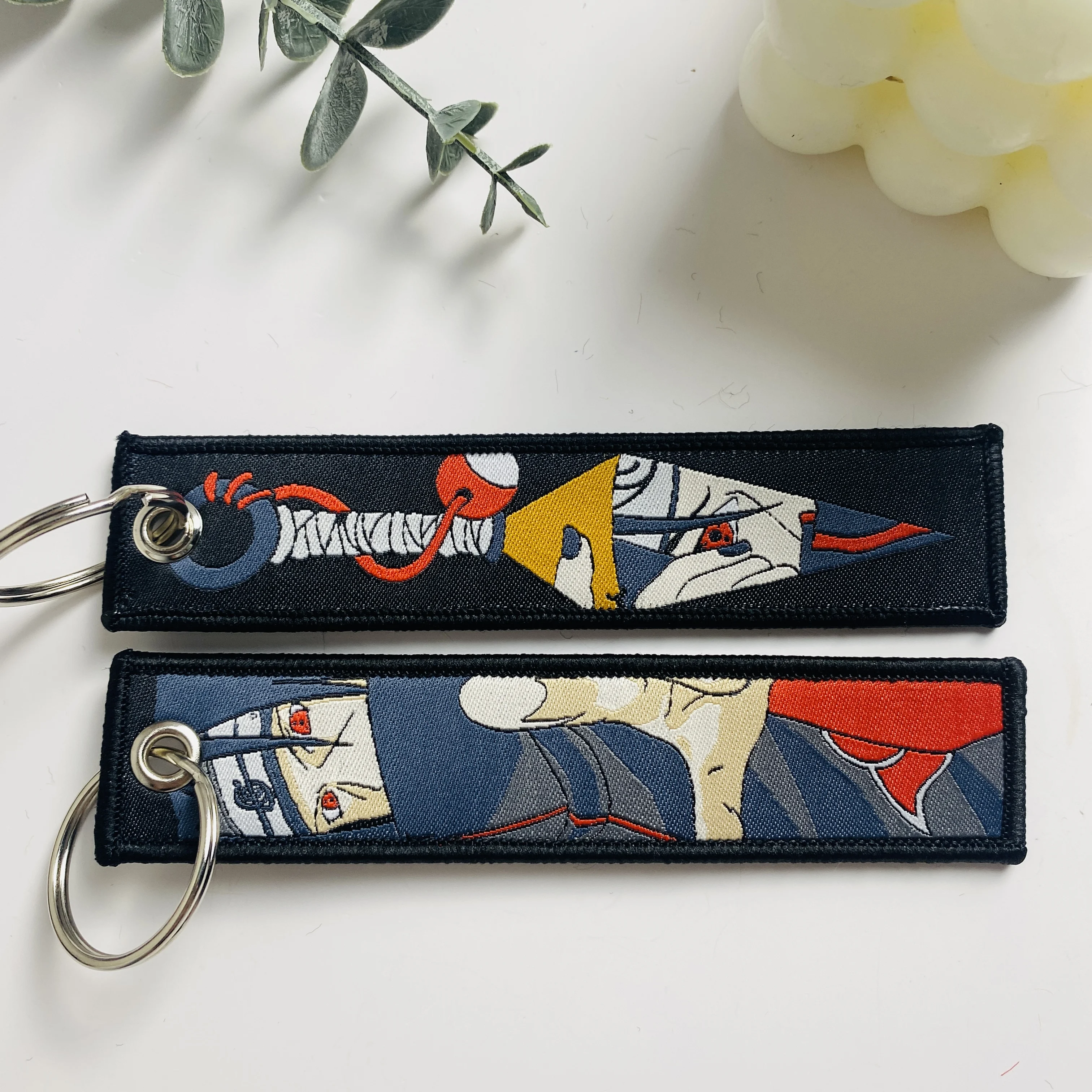 Anime Charakter Coole Schlüsselanhänger Stickerei Schlüsselanhänger für Motorräder Autos Tasche Rucksack Schlüsselanhänger Mode Schlüsselanhänger Souvenir Geschenke – Detail 7