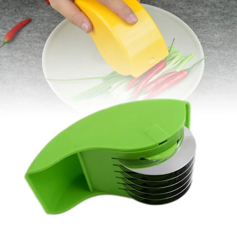 Vegetable cutter Parsley Chopper Roller Herb Roller Mincer Manual Vegetable Cutter with 6 Stainless Steel Blade Kitchen Vegetable Cutter Tool