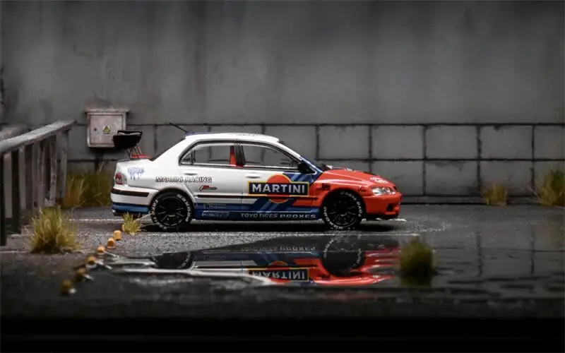 

Скорость GT 1:64 Lancer Evolution EVO IX 9 Martini limited500 литая модель автомобиля