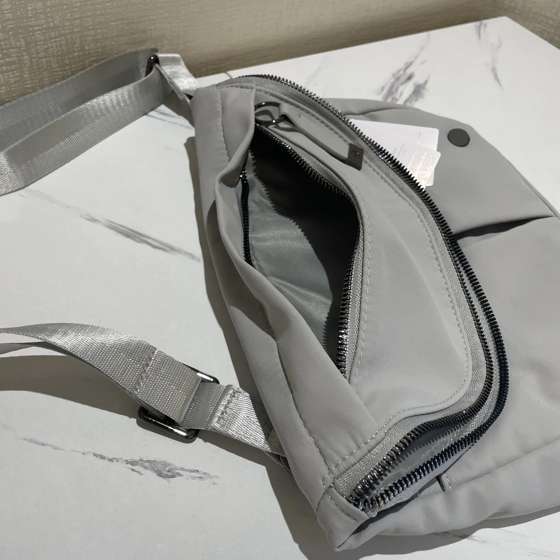 L L Women Everywhere Belt Bag Outdoor Casual Messenger Bags With Metal Logo Travel Sports Fitness Waterproof Crossbody Bags