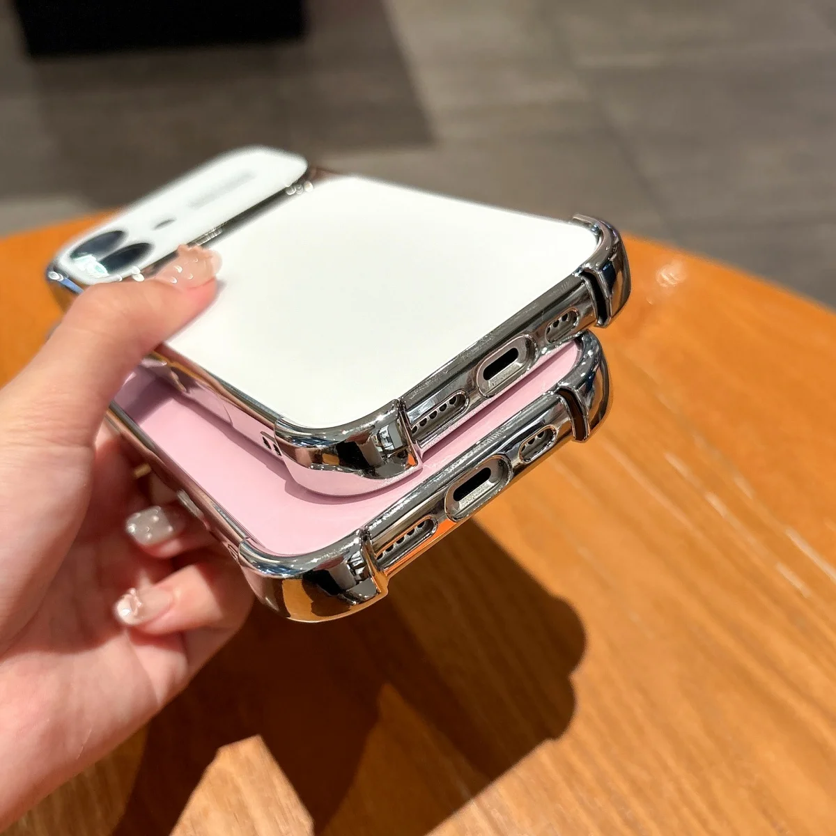 Official Plating Large Window Orange Phone Case with Four-Corner Anti-Fall Camera Protector