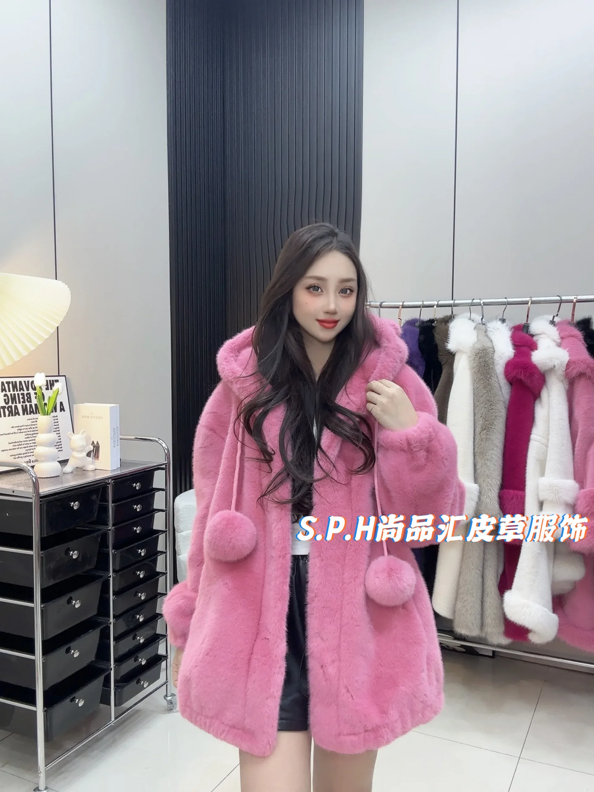 New Women's Winter Hooded Sweet Cute Faux Fur Thicked Fashion Loose Comfort Feminine Long Sleeve Solid Color Faux Fur Coats