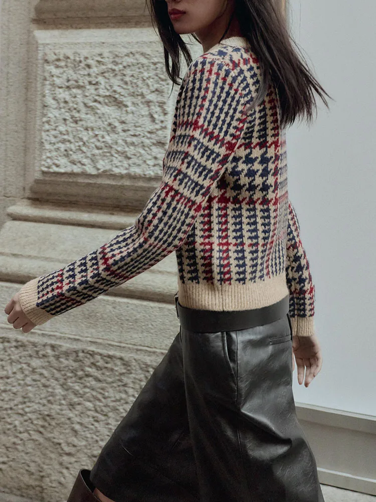 Faionable Knitted Sweater with Plaid Design Long Sve round Ne New Arrival for Women Autumn Winter ort Sle