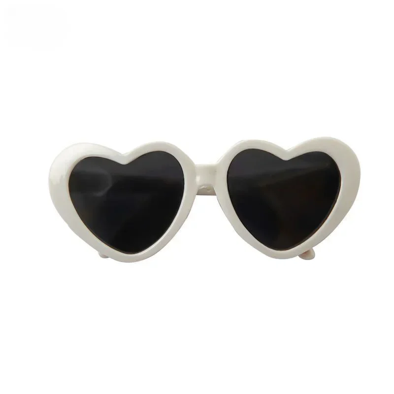 5021-c039bf.jpg Gafas con forma de corazón para mascotas
