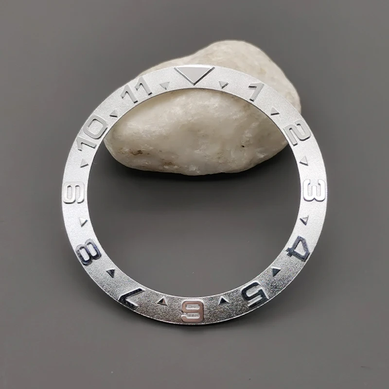 Curved Metal Bezel Insert Ring