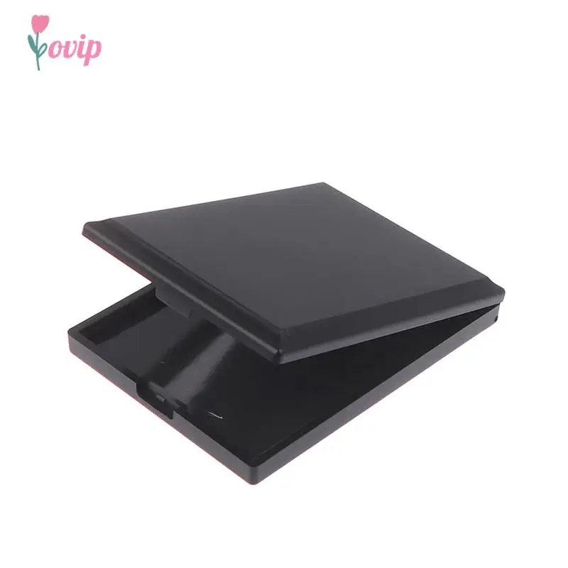 1Pcs Empty Magnetic Palette Box Eyeshadow Blush Cosmetic Pan DIY Packaging Case 3