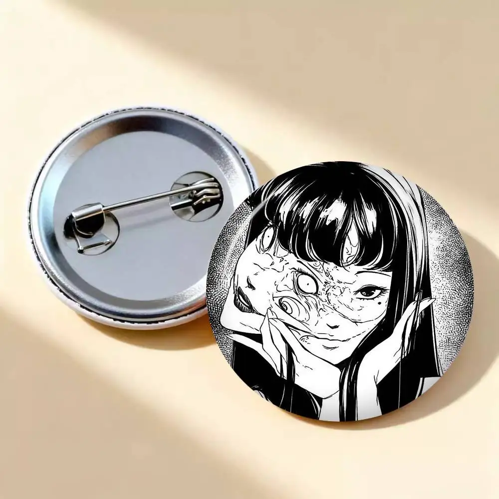 Anime-Inspired Junji Ito Tomie Uzumaki Creative Pins – Unique Funny Face Brooch Badge for Backpack, Hat, and Jewelry Gifts