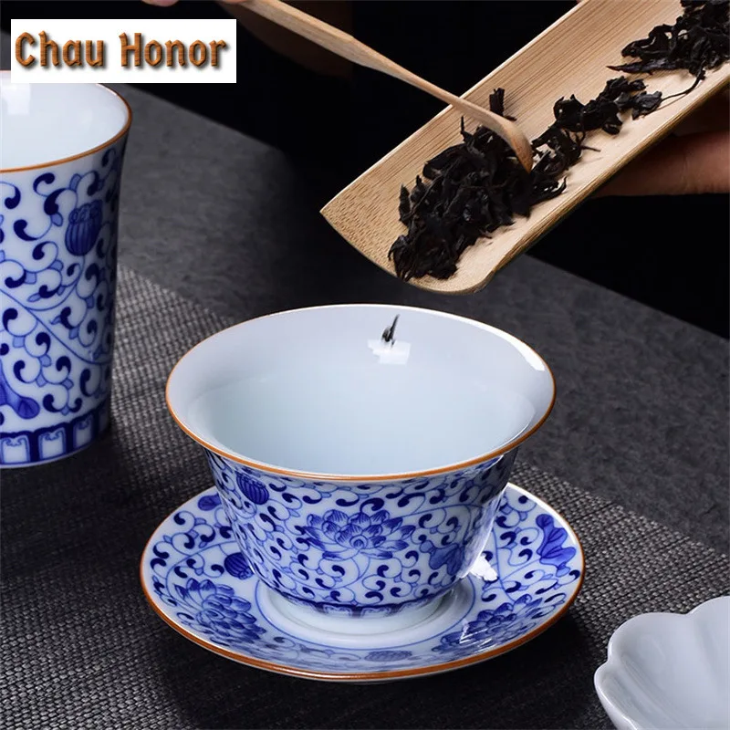 180ml Retro Blue And White Porcelain Sancai Gaiwan Teacup Ceramic Tea Bowl Chinese Porcelain Kung Fu Teaware Gifts Drinkware