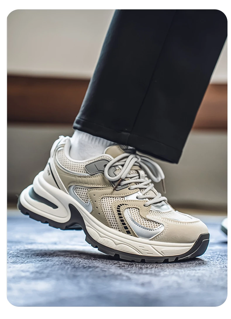 Athletic women's sneakers - image 16