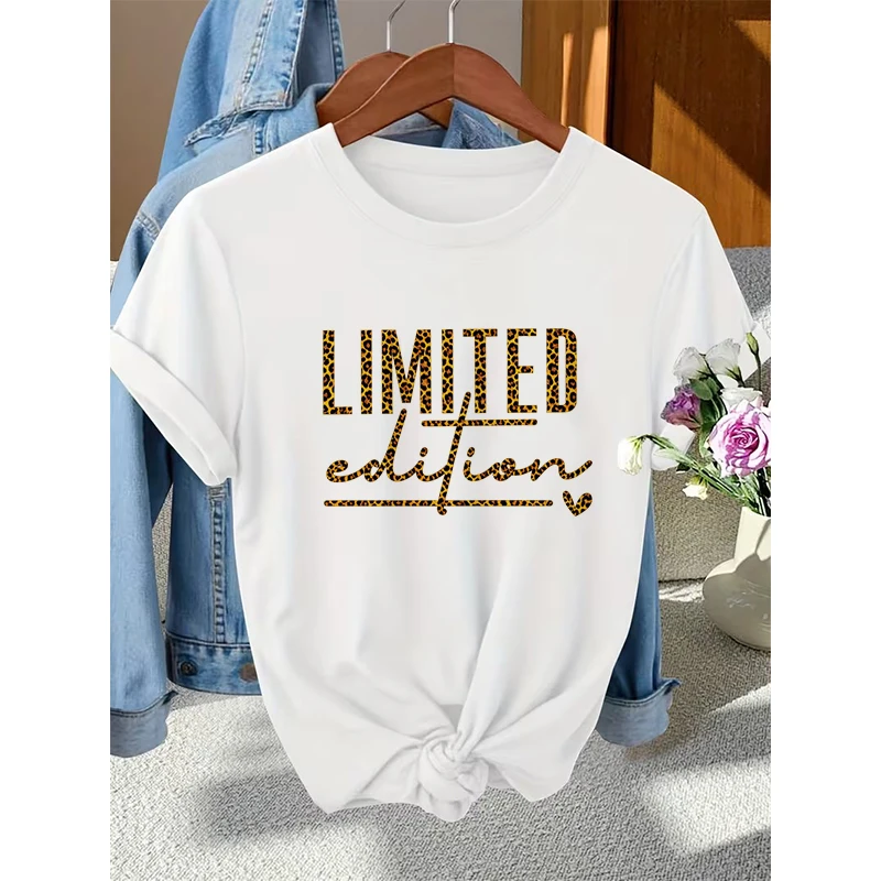 Women's Y2K Leopard Letter Print T Shirt Vintage Casual T-shirt for Woman 90s Crew Neck Short Sleeve Summer T-Shirt Clothes 5