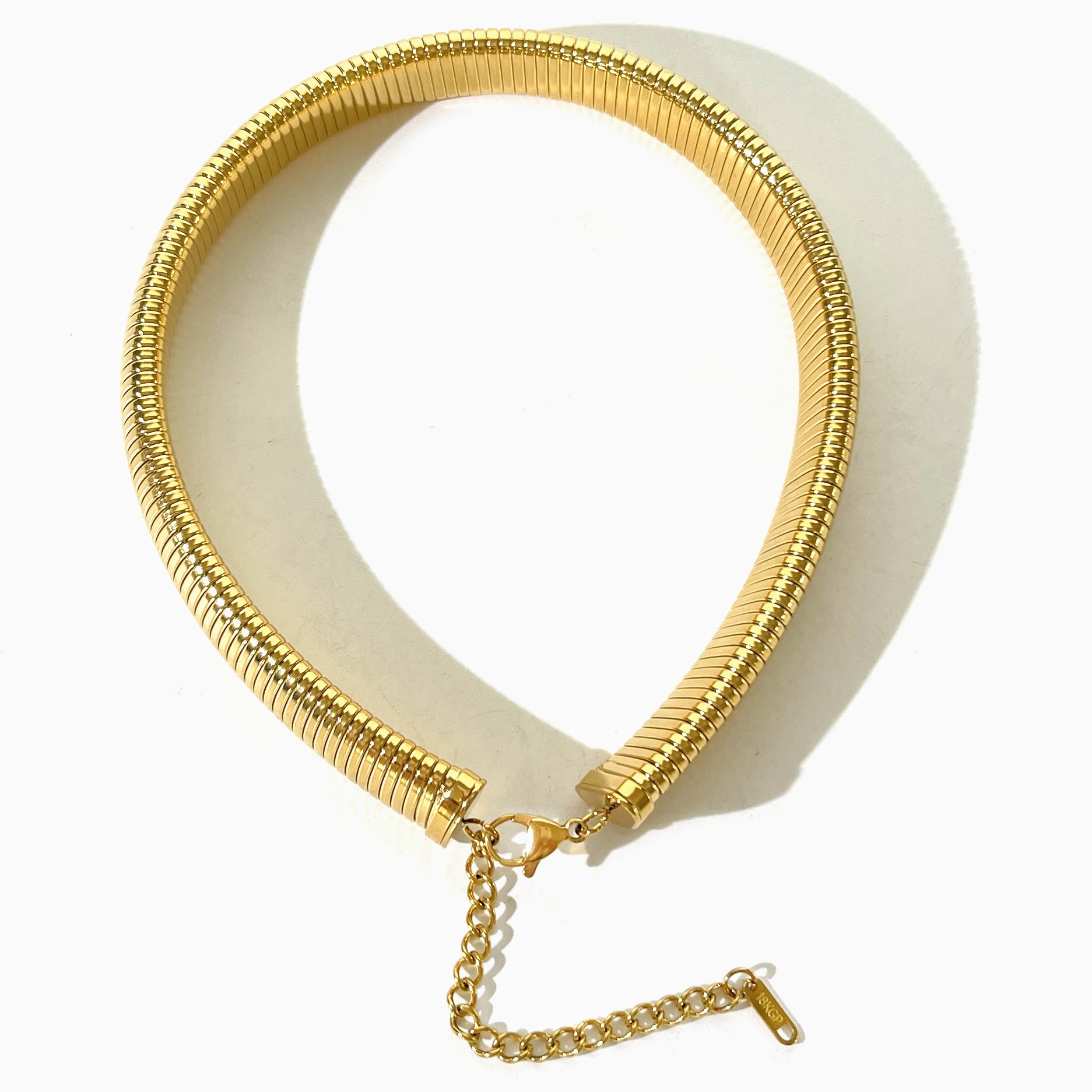 Peri'sbox 16mm Width Non Tarnish Solid 18K Gold Plated Wide Omega Choker Necklace Women Stainless Steel Chunky Link Chain Collar