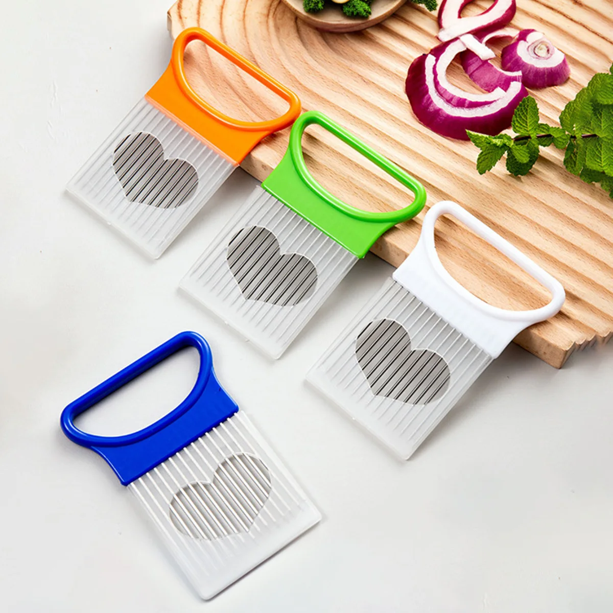 Stainless steel heart-shaped onion fork kitchen vegetable slicer auxiliary tool for potato fruit clip