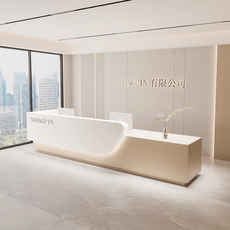 Рисунок 3 - Стойка ресепшн для руководителя супермаркета