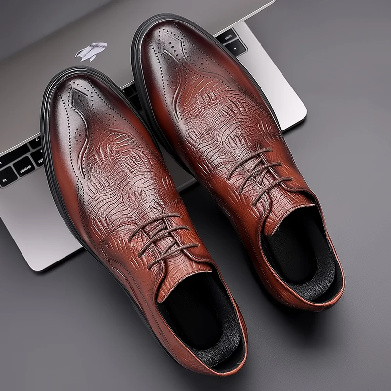 

Men's Genuine Leather Business shoes Fashion Gentlemen Casual shoes spring low-cut carved leather British brogues Outdoor Flats
