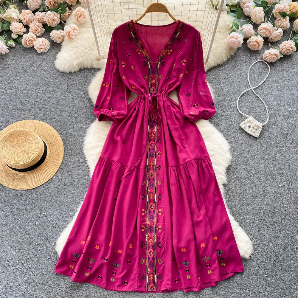 Graceful Women's Solid Color Retro Style Lace Patchwork V-Neck Polka Dot Long Sle | ChicGrl main image 0