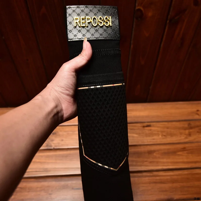 2024 New Light Luxury and Simplicity Black Jeans Men's Fashionable All-Match Straight Slim Fit Casual Trend Skinny Stretch Trous 4