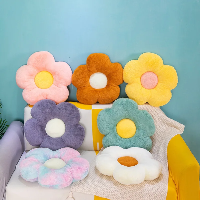 

Small Daisy Flower Cushion Sofa Cushion Office Pillow Cute Plush Toy Figure Sun Flower Throw Pillow