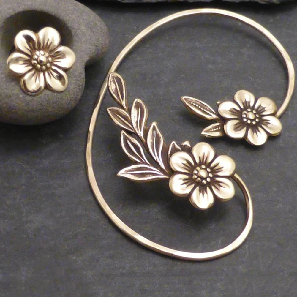 

Vegetative Flowers And Plants Dangle Earrings for Women Retro Personalized Piercing Eardrop Girls Accessories Party Jewelry Gift