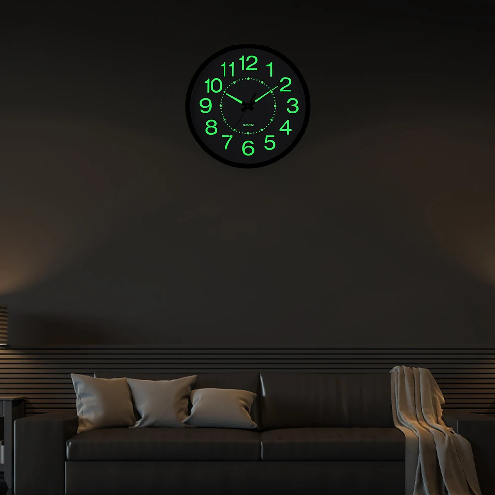 Reloj de pared luminoso de 12 pulgadas con números y manos