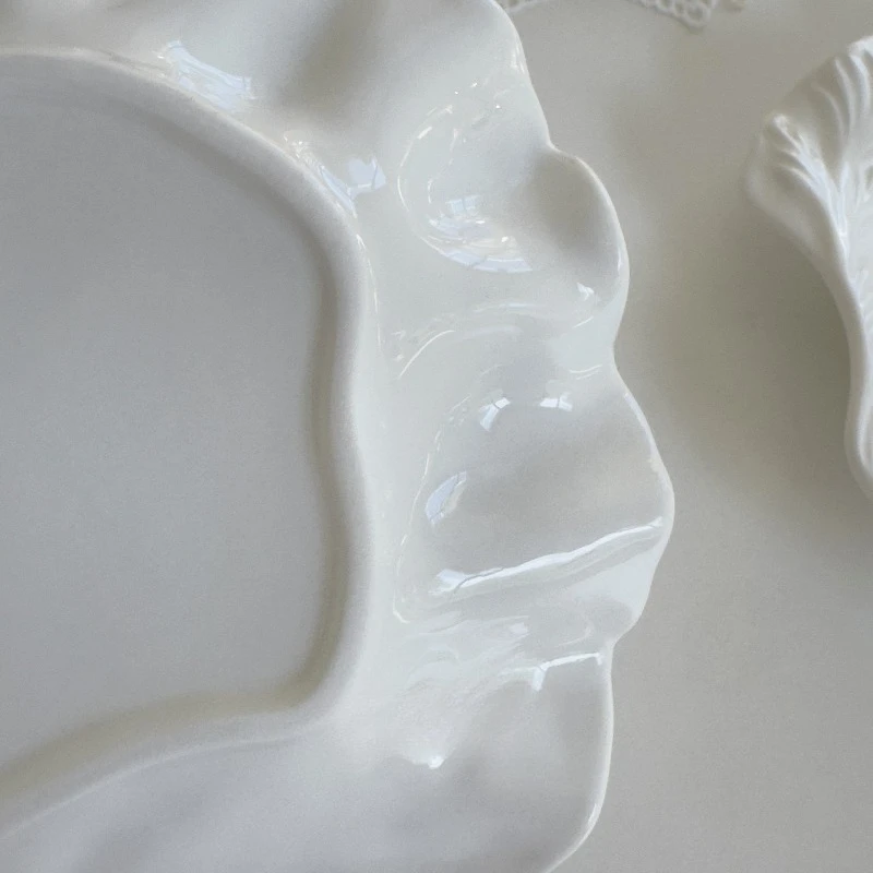 Ceramic Dessert Plate Fruit Plate Shell Relief Underglaze Jewelry Dish, Decorative Tray for Rings Earrings Necklaces Bracelet S25b13777f1594b0f89e7be160cb96e48E
