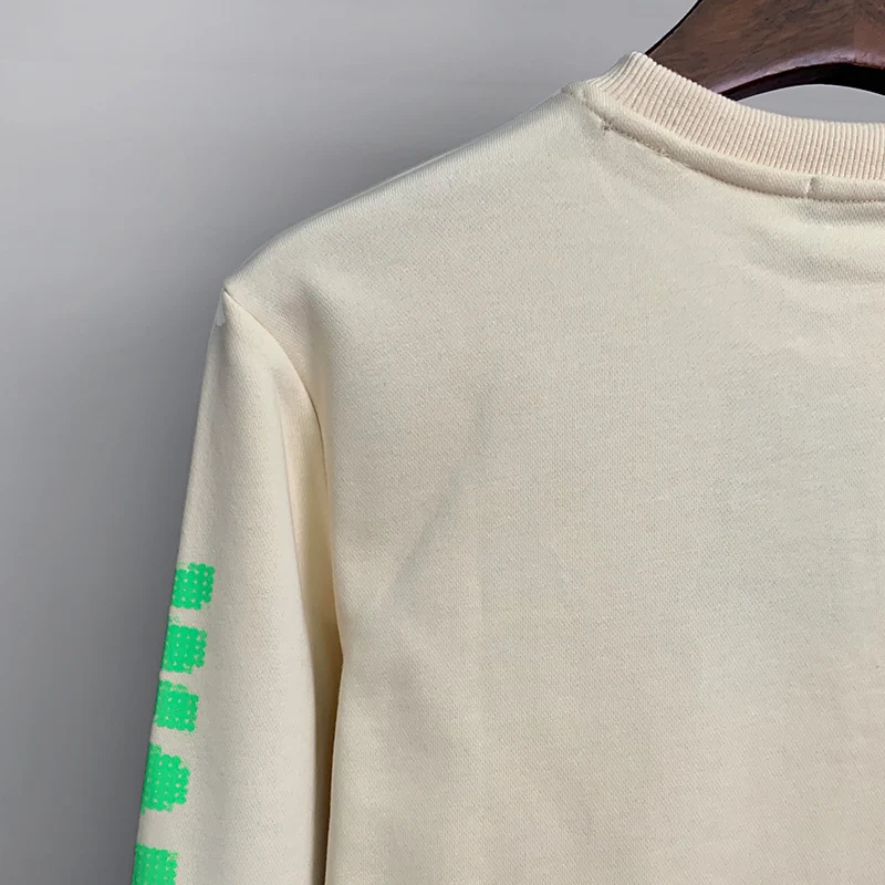 Рисунок 4 - Мужская толстовка с длинным рукавом