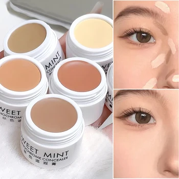 Monochrome Concealer Face concealer Concealer hides dark circles under the eyes and enhances the contour of the face