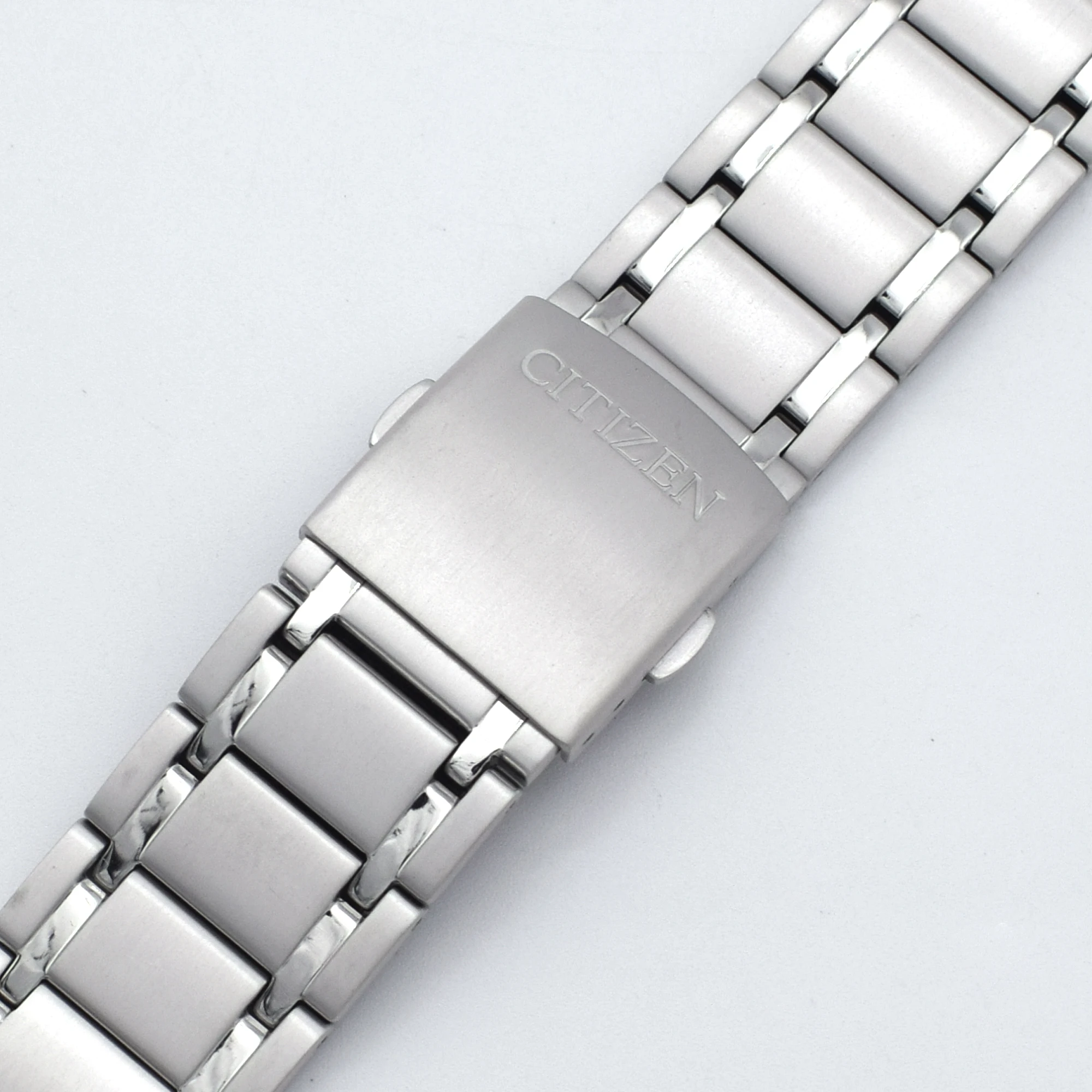 citizen titanium watch band links
