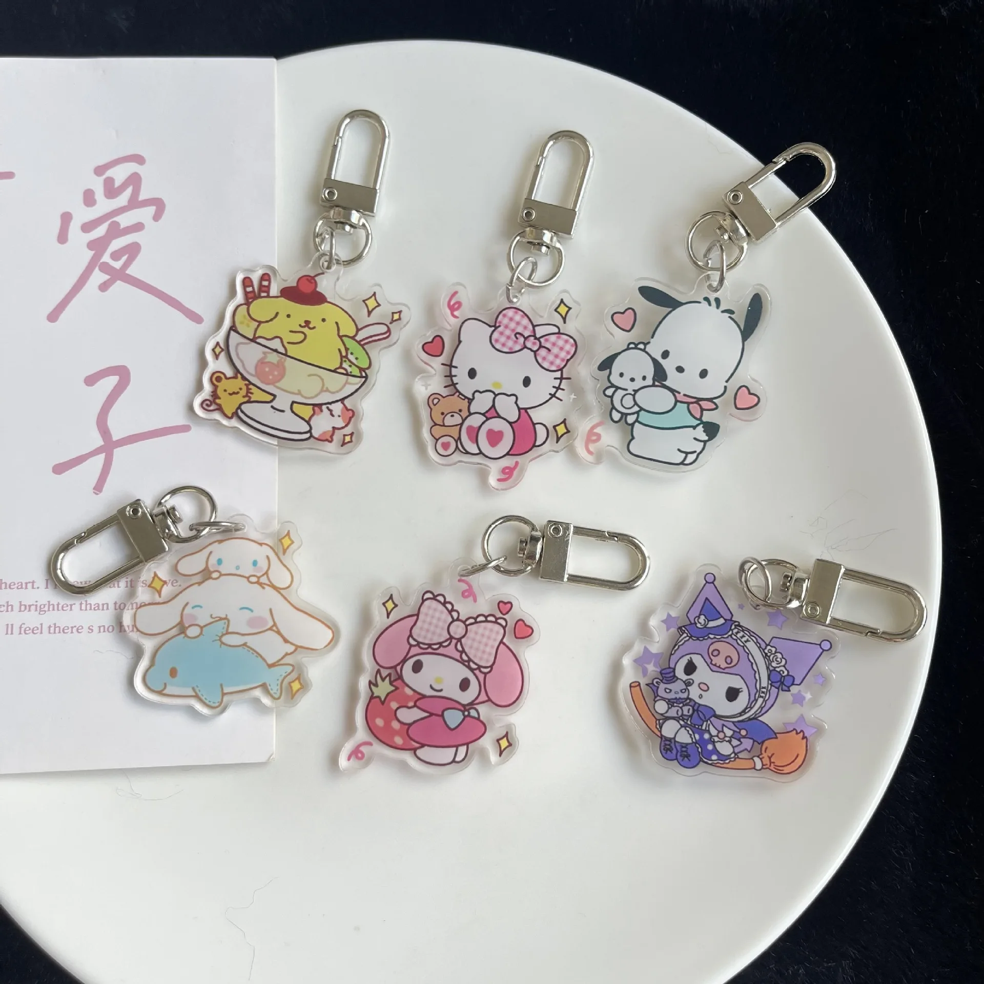 Llavero Hello Kitty Con Luz De Estrella – Serie Star Light – Kuromi Y Amigos – Accesorio Brillante Para Bolsos, Mochilas Y Llaves – Coleccionable Oficial