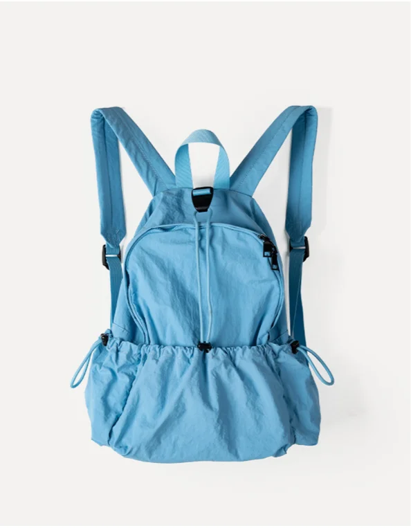 2024 Sommer neuer koreanischer Nischenrucksack mit großer Kapazität und gefaltetem, leichtem Nylon-Freizeit-Pendler-Reiserucksack_voghion.com