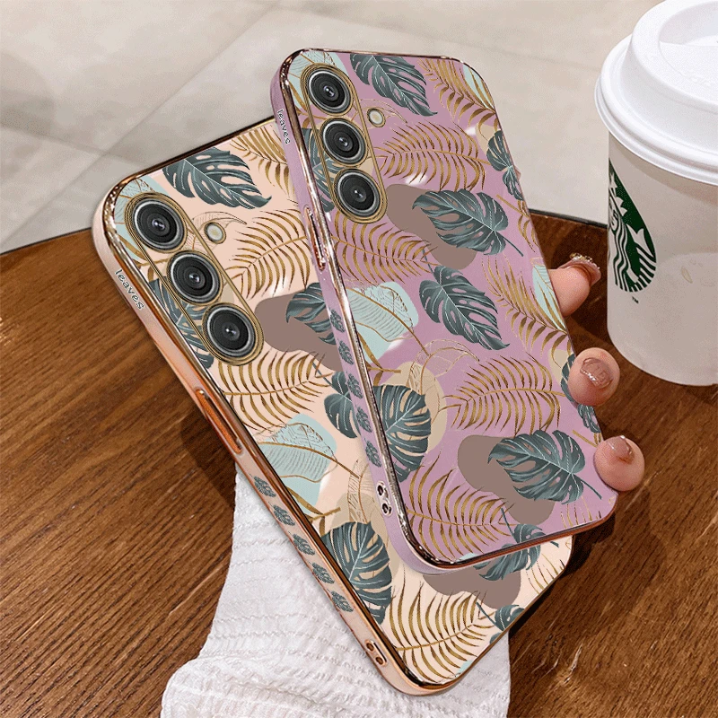 Luxurious Textured Leaf Design Phone Case