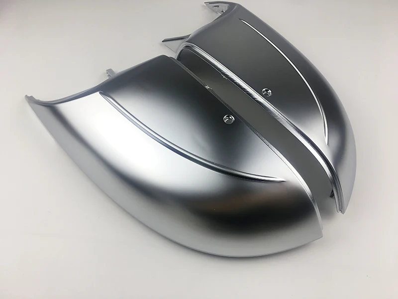ドアミラーカバー アウディ A8 D4 2010年12月〜2018年09月 マットシルバー ABS樹脂製 入数：1セット(6個) AP-DM329