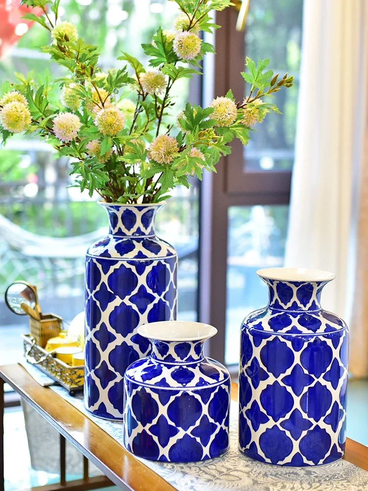 

Blue and white porcelain vase ornaments, Chinese living room flower arrangement, American retro home floral ware, high-end antiq