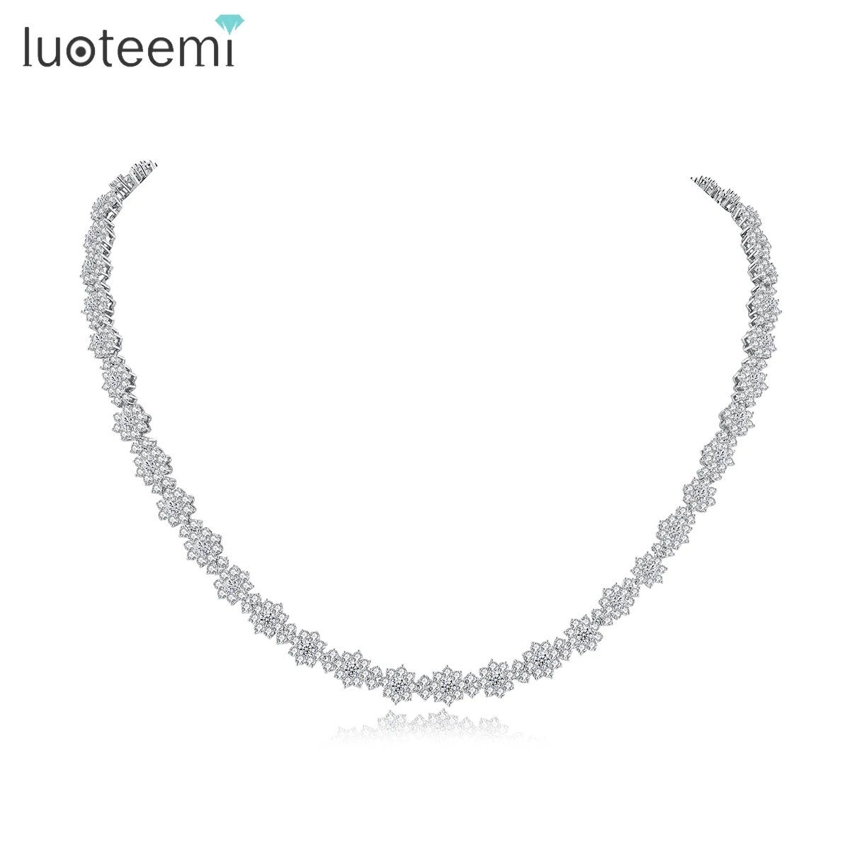 

LUOTEEMI Luxury Multiple Flowers Stunning CZ Choker Necklaces for Women Wedding Bridal Engagement Accessories Christmas Gifts