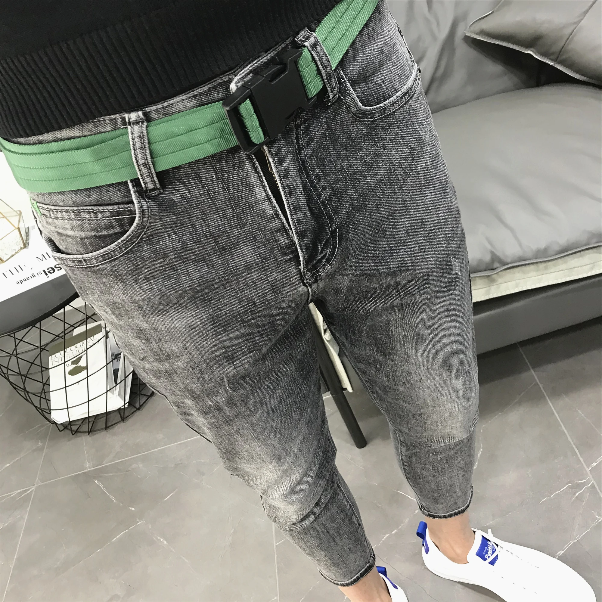 대각선 포켓 블랙 그레이 약간 피트 슬림 청바지 남성 트렌디 한 가을 한국 학생들을위한 모든 경기 바지 사회