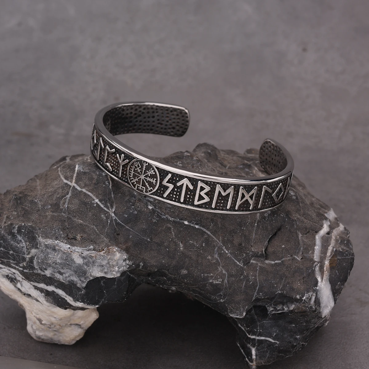 Edelstahl-Armreif für Frauen, Vintage-Wikinger-Rune-Amulett-Armband, Schmuck, skandinavischer Punk, Hip-Hop-Handgelenk, Geschenk für Mädchen – Detail 25