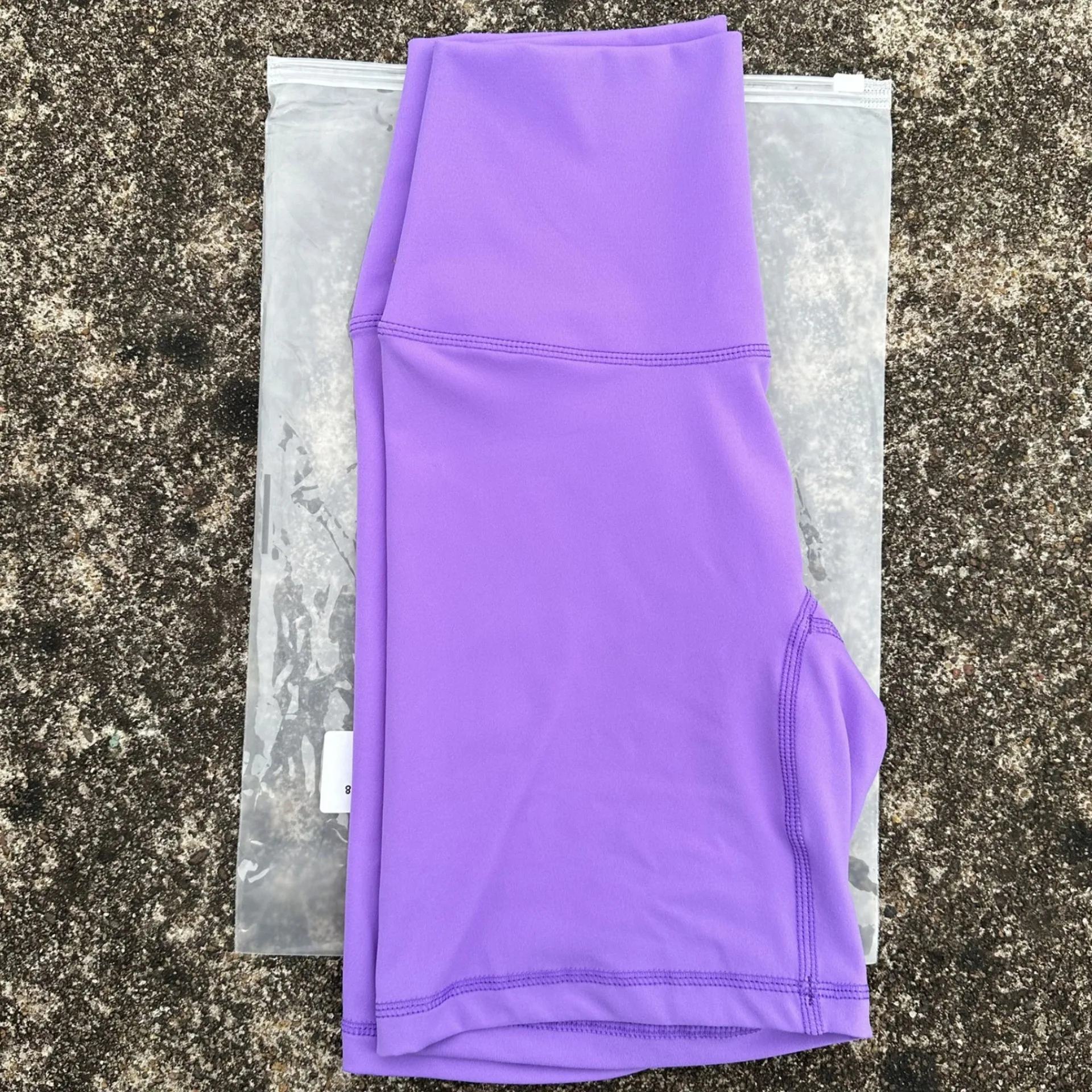 Women's High-Waist Cycling and Fitness Shorts with Built-In Pocket