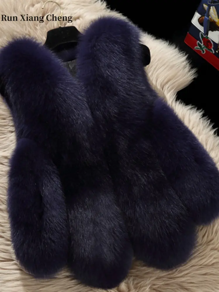 2023 Free Shipping Short Style Women's Slim Fit Faux Fur Vest Keep Warm Overcoat High Street Style Featuring Fox Fur Imitation
