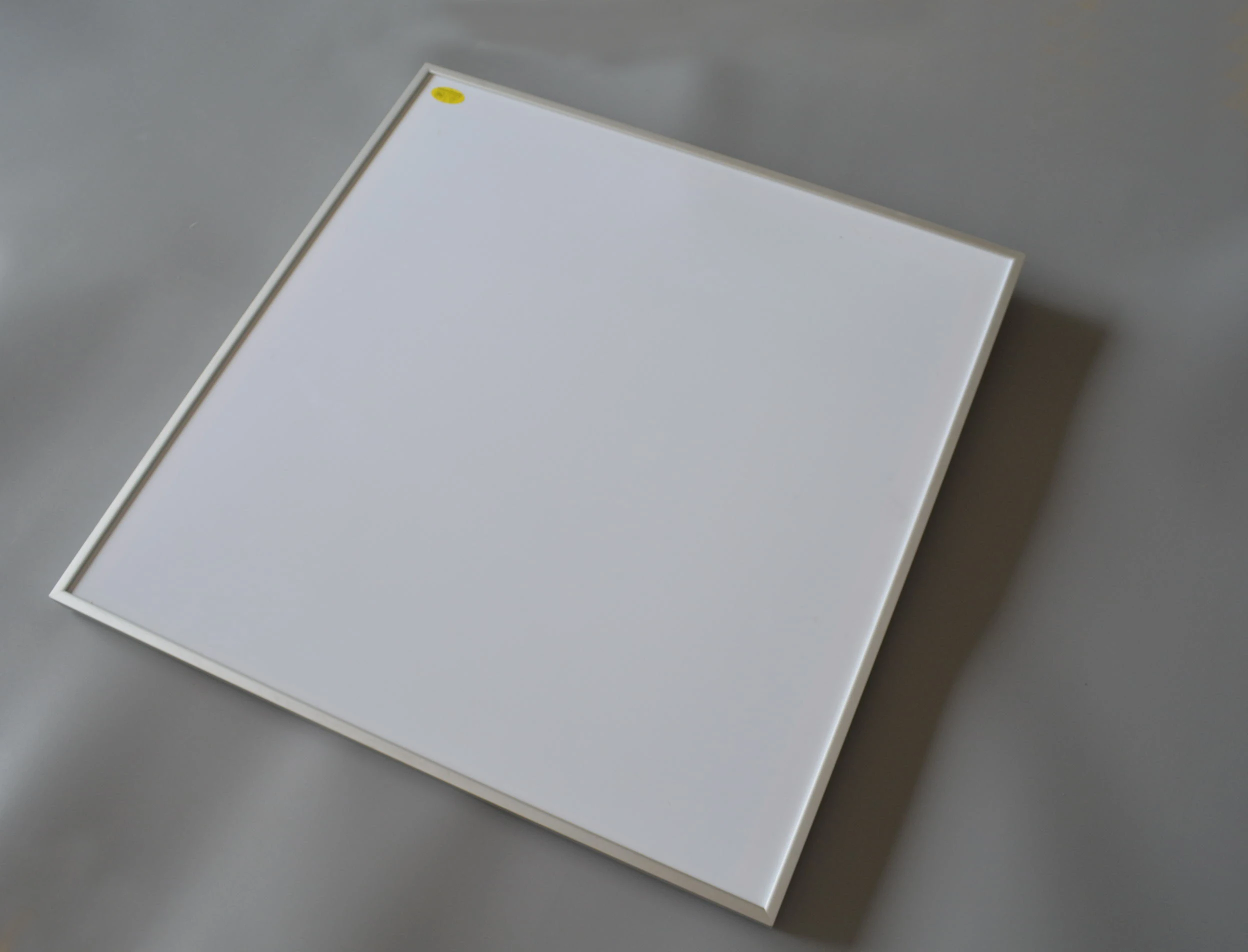 IC360W Watt 595x595mm Infrared Heater Heating Panel White PET Surface Aluminum Back Carbon Crystal Hand Warmer